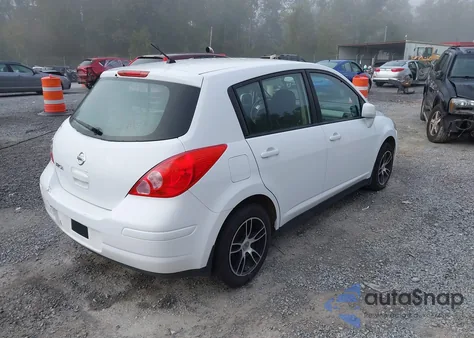 2010 Nissan Versa 1.8S из США, поврежденный, VIN 3N1BC1CP8AL451277